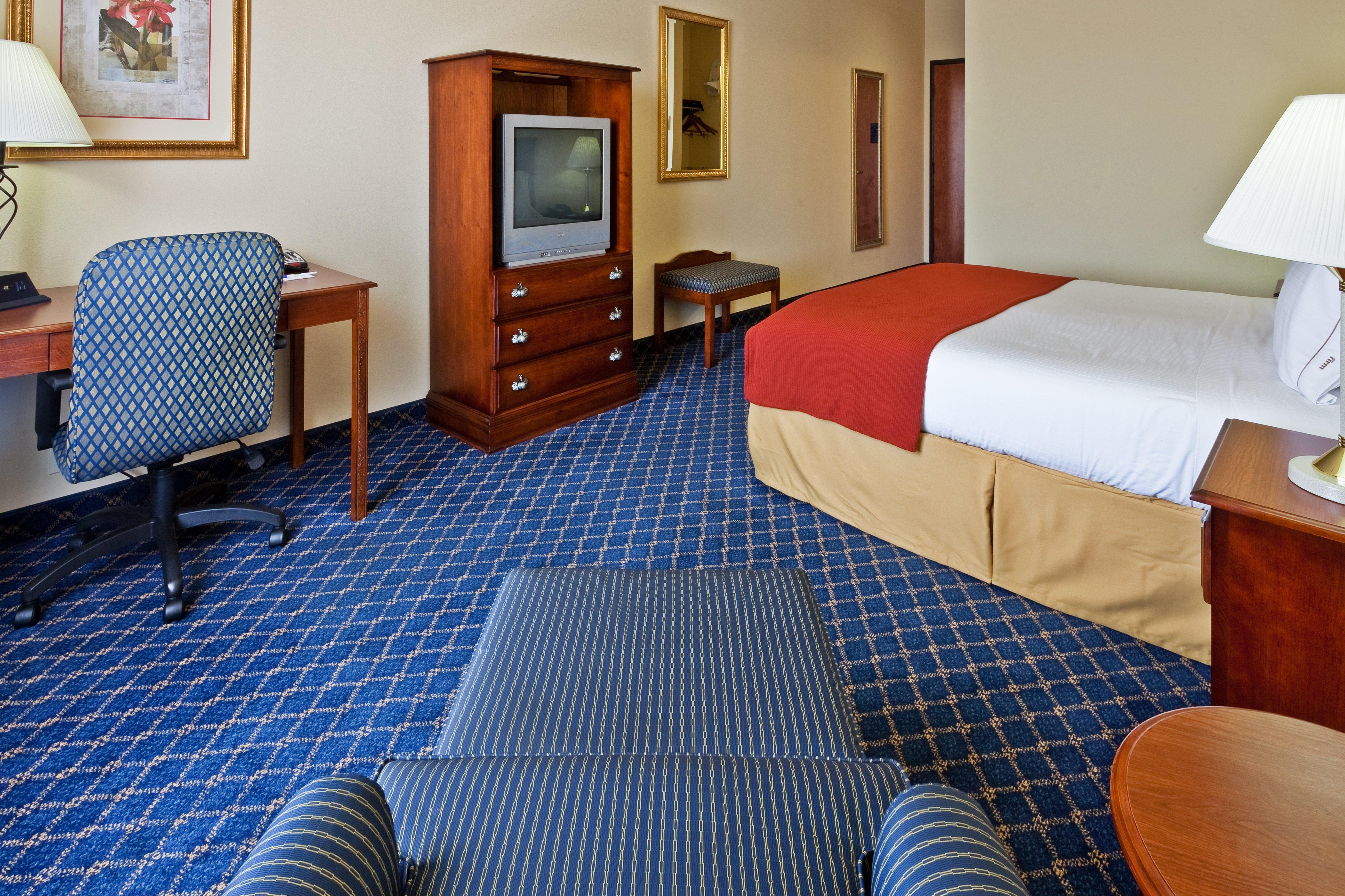 Holiday Inn Express Hotel & Suites Paragould By Ihg Room photo